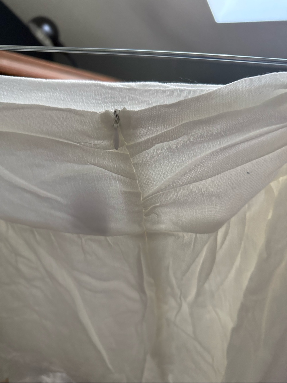 White Ruffled Mini Skirt - Picture 2 of 2